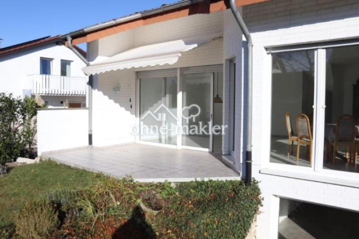 Terrasse mit Markise