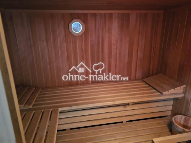 Sauna mit E-Ofen