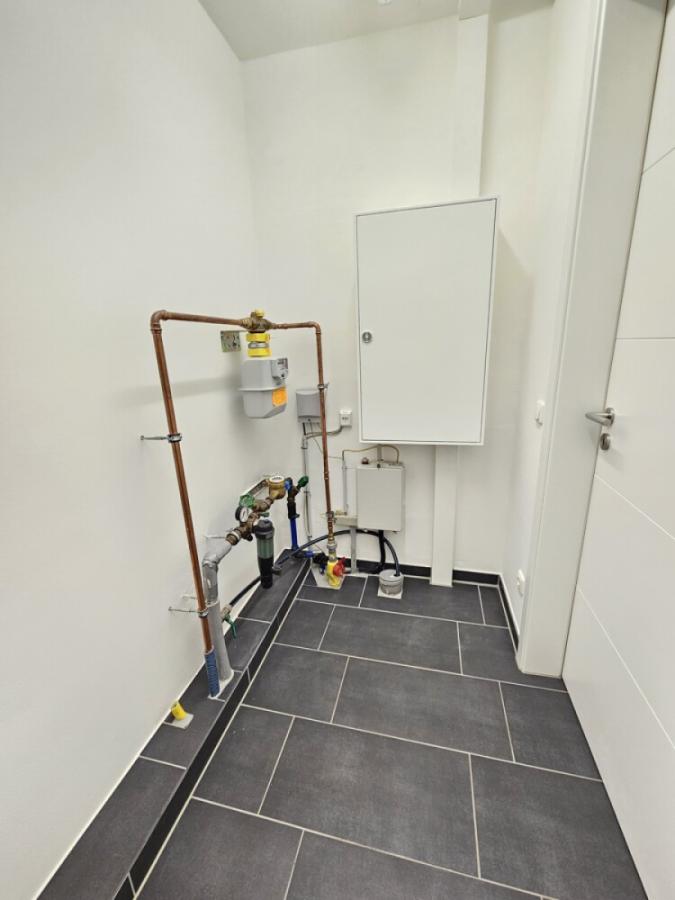 Anschluss- und Abstellraum