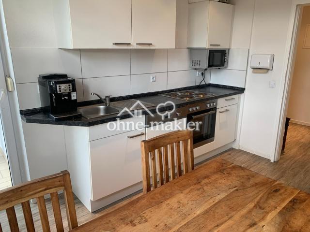 Küche mit Spülmaschine