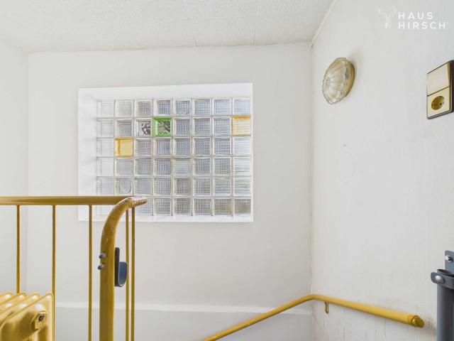 Treppe aus Küche in den Keller