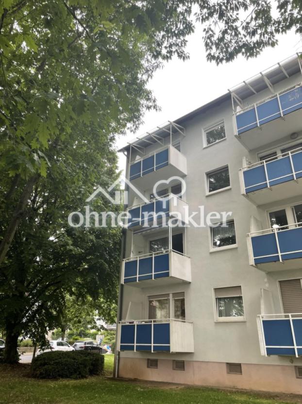 rückwärtige Fassade - Balkon 