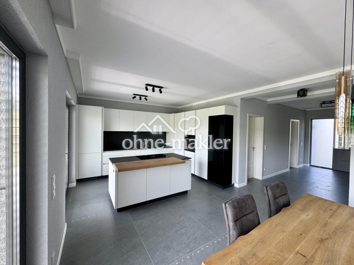 Hochwertige Einbauküche