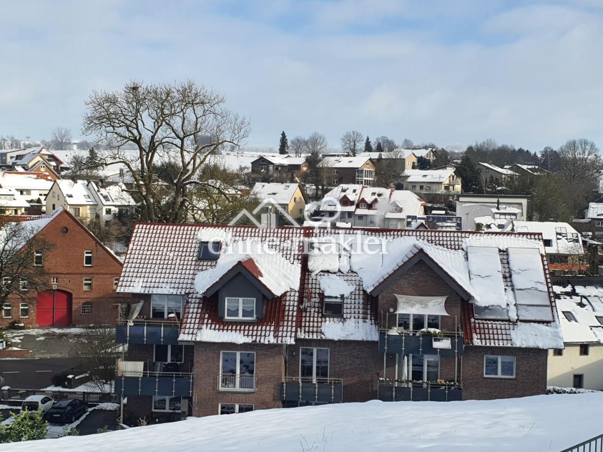 Hausansicht Wohnung oben links