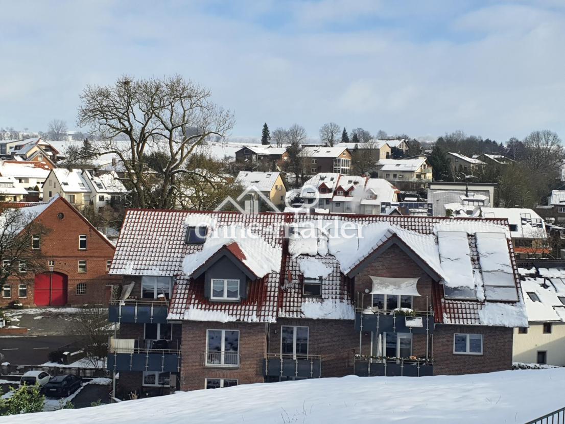 Hausansicht Wohnung oben links