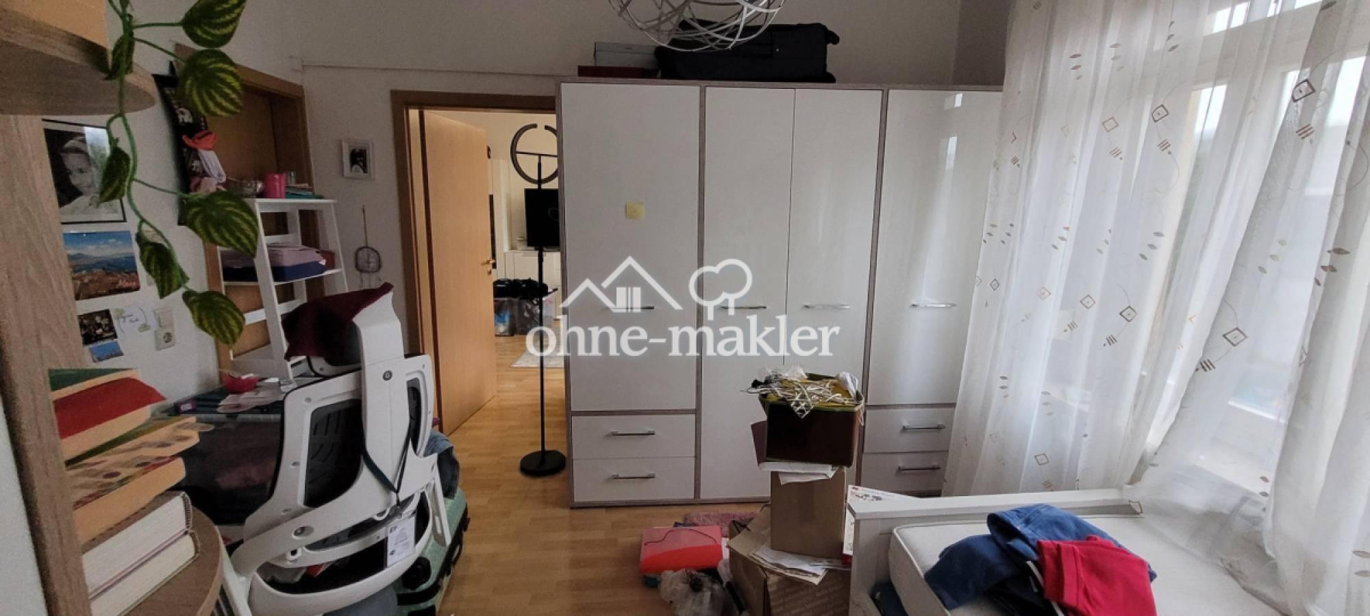 Schlaf-/Kinderzimmer 1