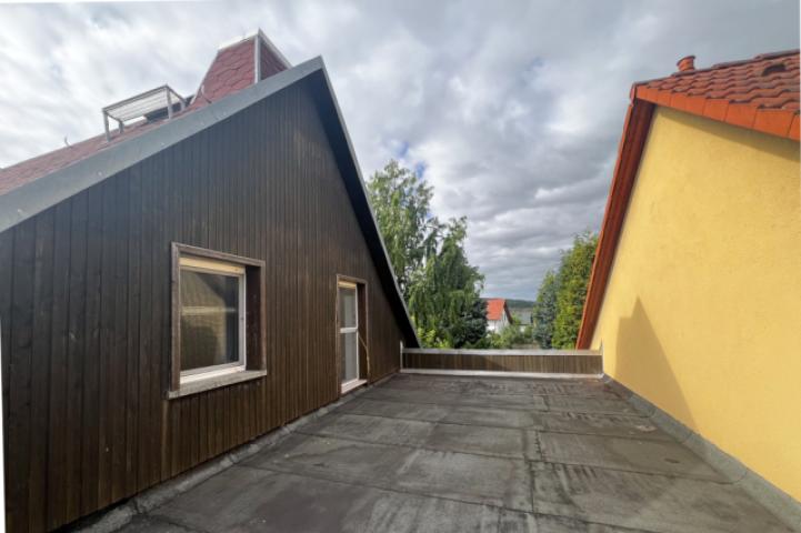 Dachfläche Garage- perfekt für eine große Dcahterrasse