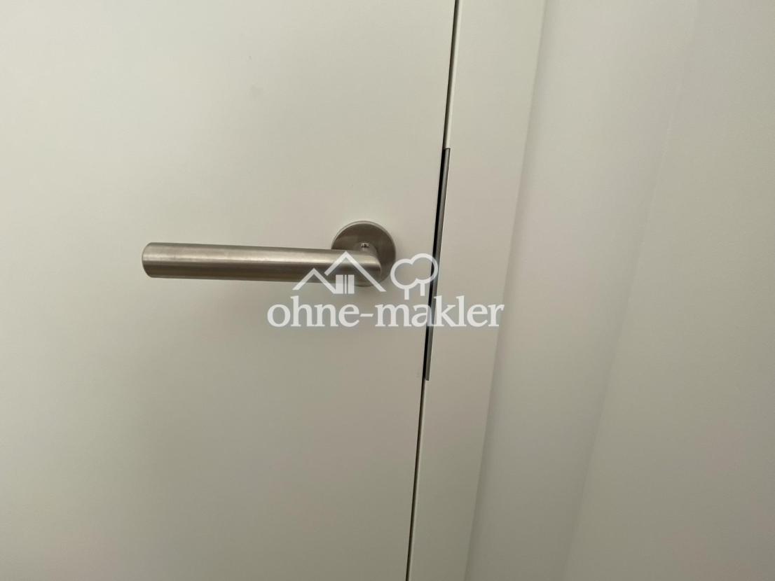 stumpfeinschlagende Türen