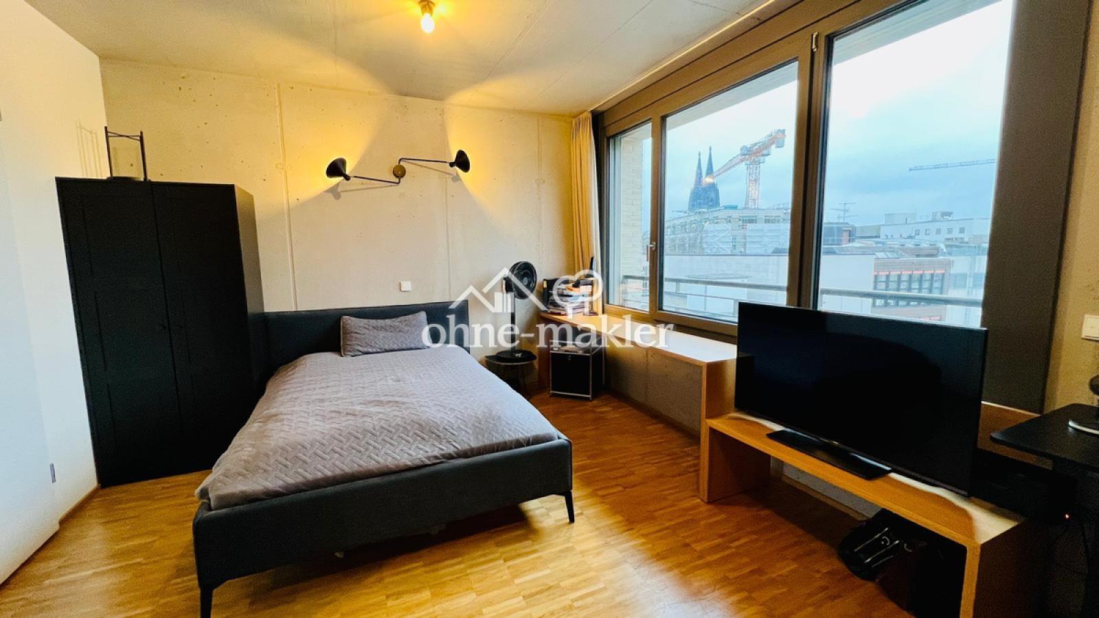 Große Fenster mit Blick