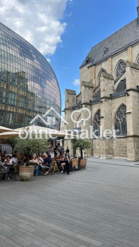 Umgebung mit Restaurant