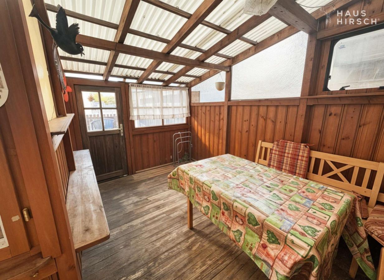 überdachte Terrasse