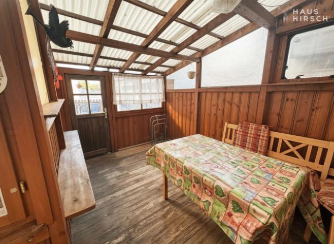 überdachte Terrasse