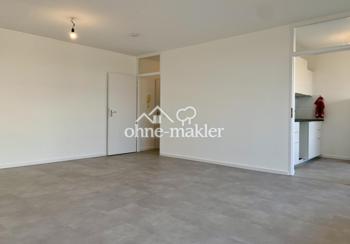 Zimmer, Blick zum Flur