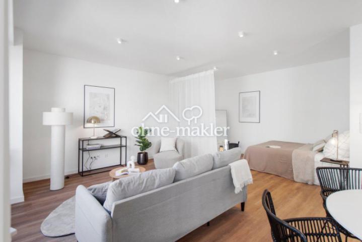 Wohn- und Schlafzimmer