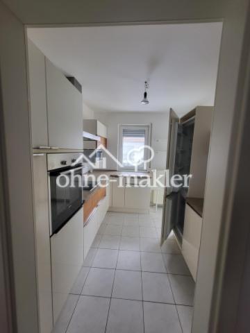 Blick vom Flur in die Küche