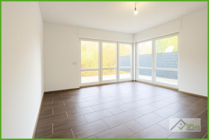 5Plus Immo Bungalow zur Miete Inden/Altdorf Wohn- und Esszimmer