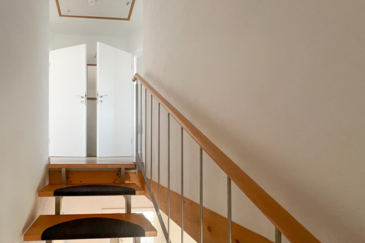 Treppe zum OG