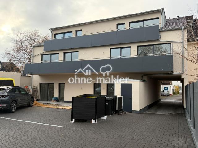 Außenansicht Parkplatz 