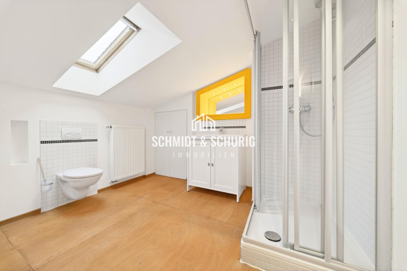 Duschbad / Spitzboden