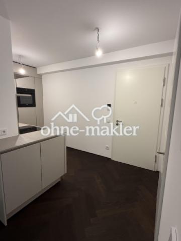 Ausschnitt Küche /Eingang