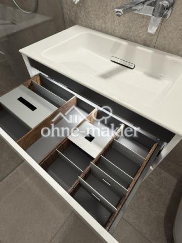 Waschbeckenunterschrank