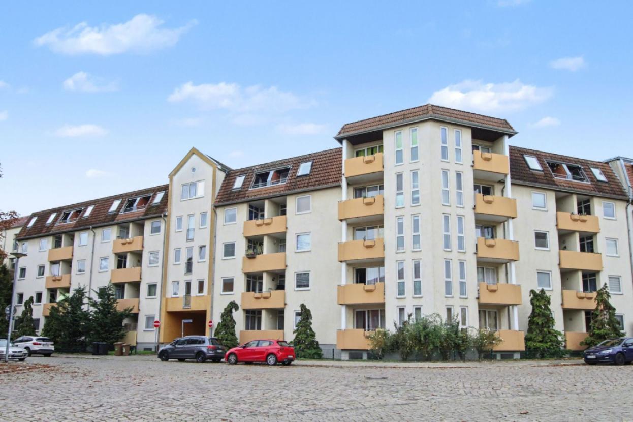 Außenansicht Straßenseite