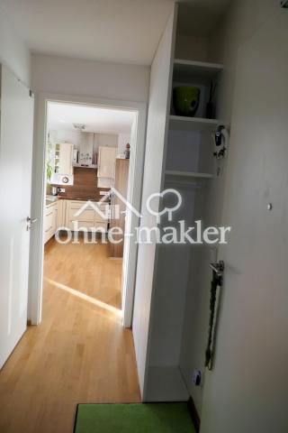 über die Diele zur Küche