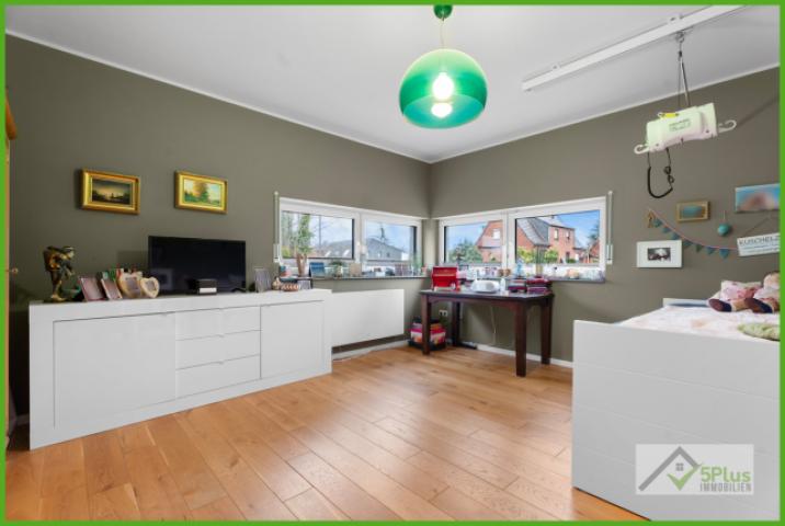 5Plus Immobilien Peter Dondorf Immobilen Einfamilienhaus mit Gewerbehalle Aachen Brand