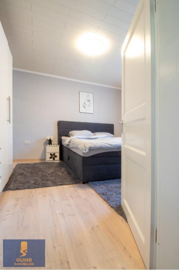 Schlafzimmer Untergeschoss