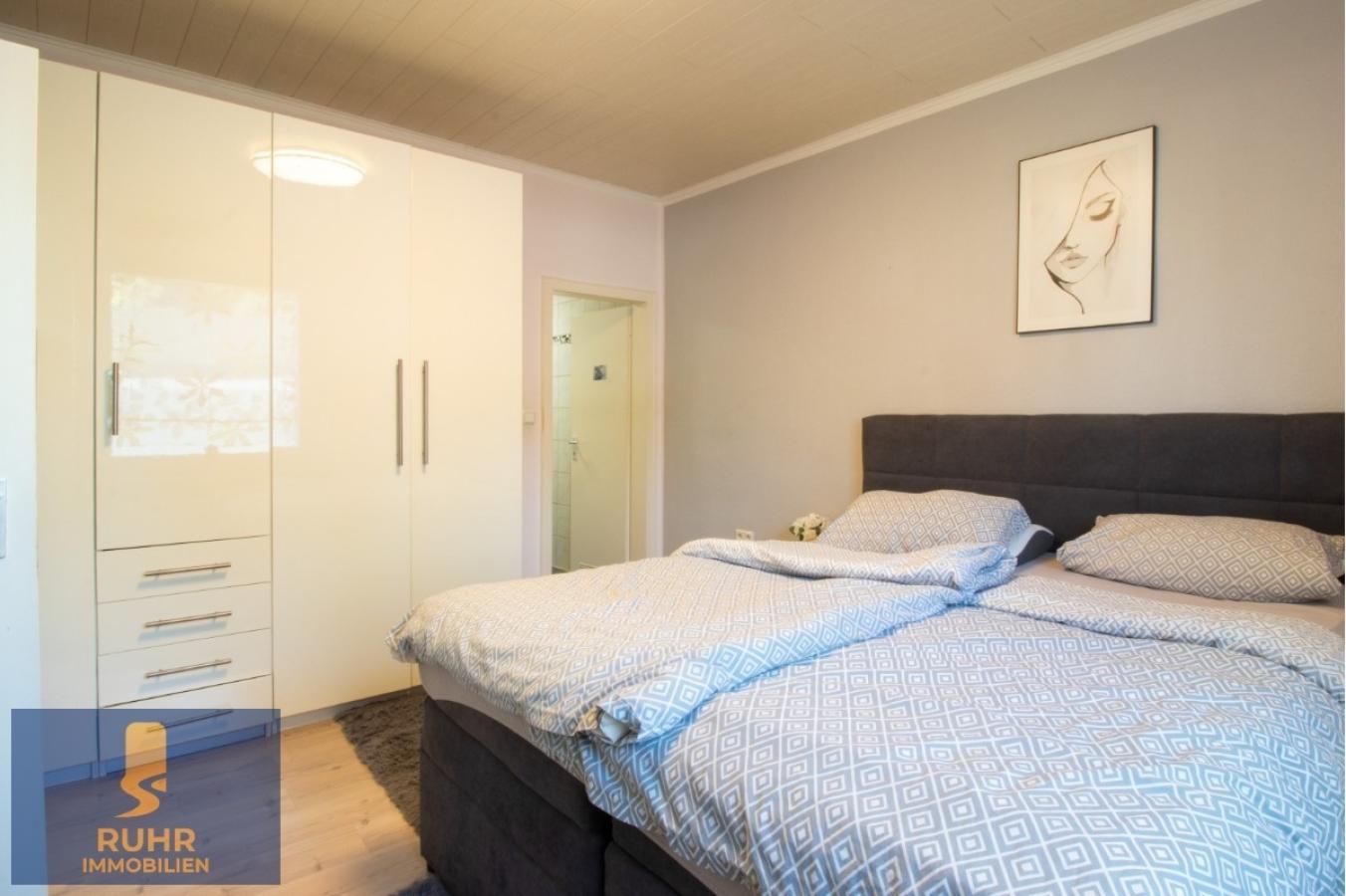 Schlafzimmer Untergeschoss