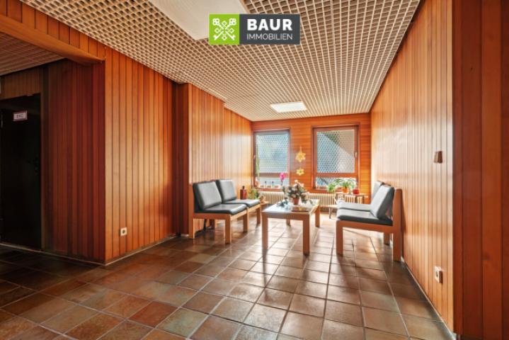 Sitzgelegenheit im Hausflur