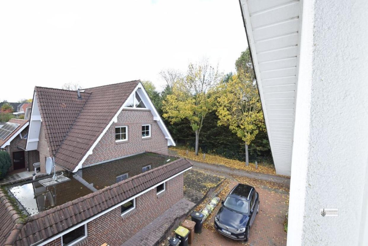 Blick in die Zufahrt