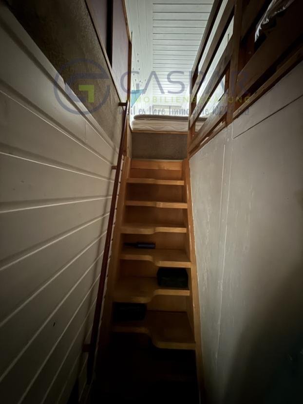 Aufgang Schlafbereich