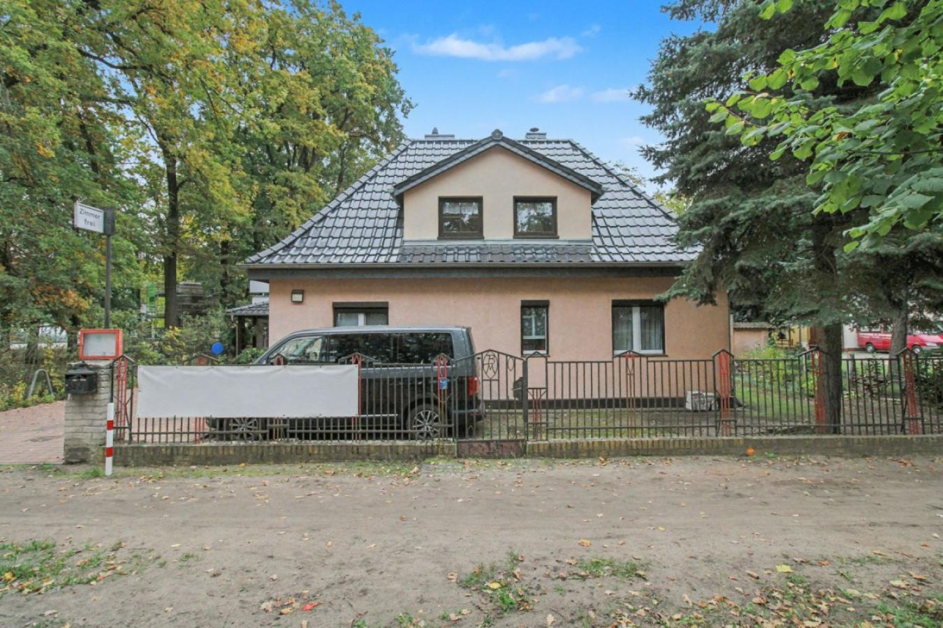 Objektansicht straßenseitig