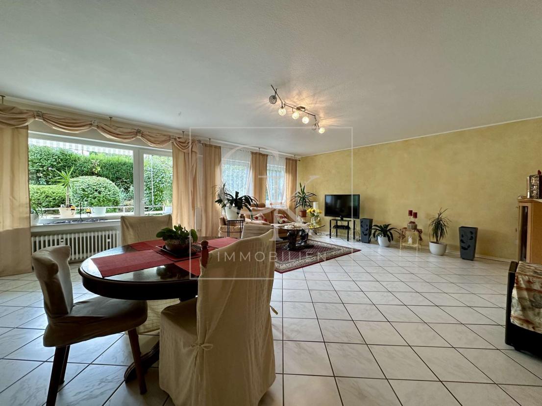 Wohn- und Essbereich 