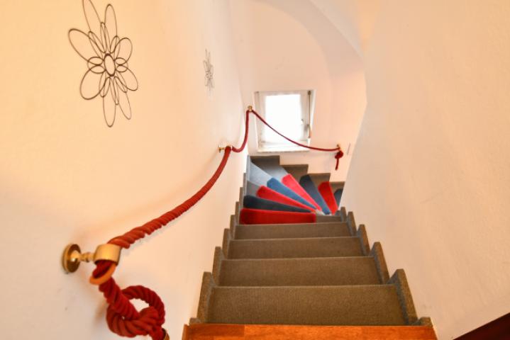 Treppen zum EG