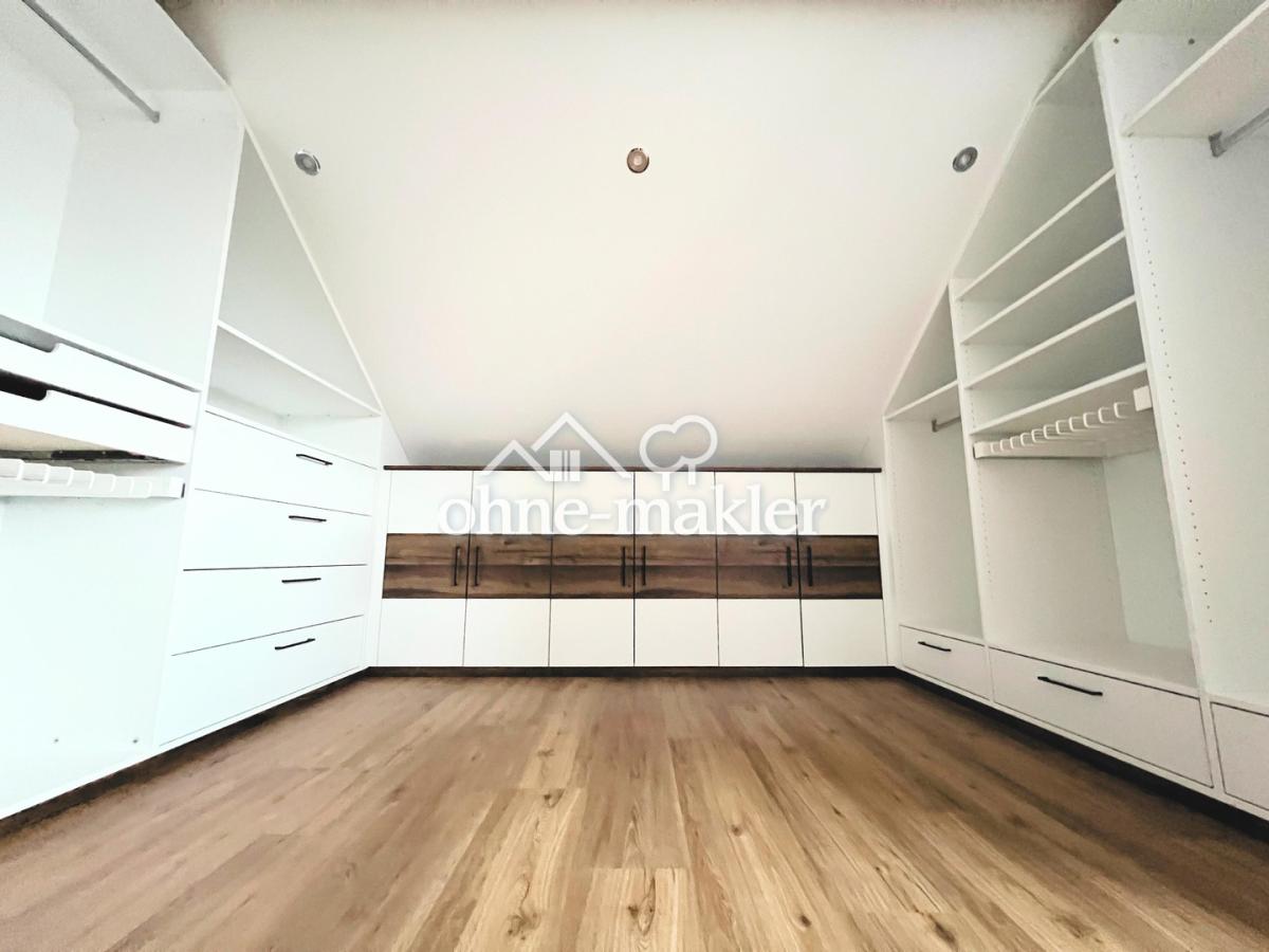 Schlafen 2 mit Ankleide