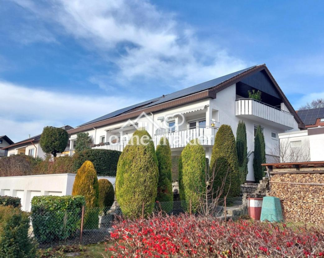 Balkon DG und Garagen