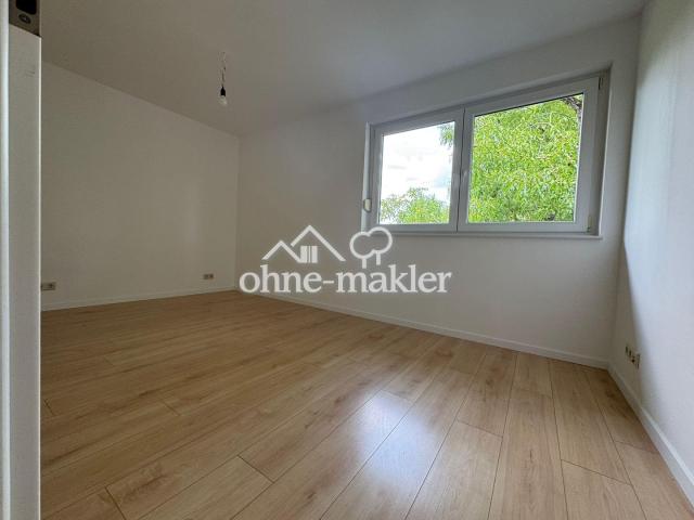 Praktisches 2. Schlafzimmer