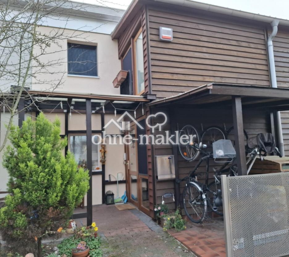 Vorderansicht Eingang