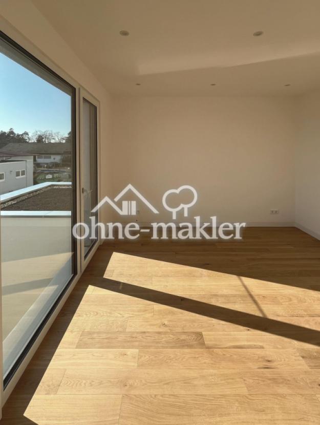 Kinder-/Arbeitszimmer