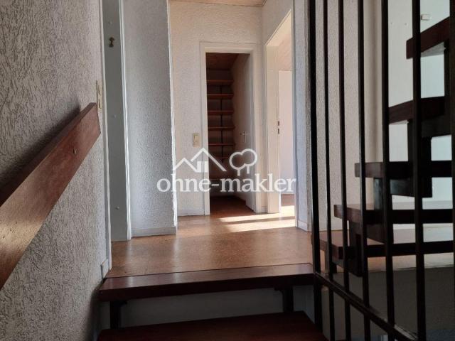 Blick Treppe erster Stock