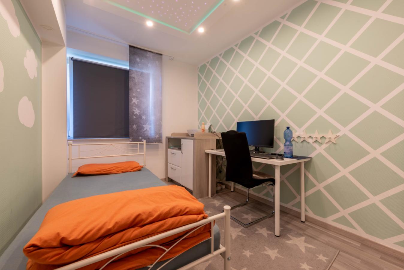 Ansicht Kinder-/Arbeitszimmer