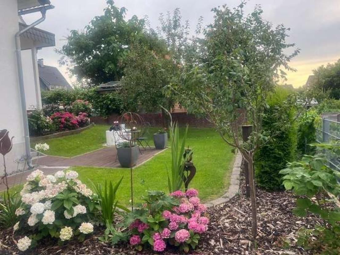 Vorgarten am Eingangsbereich