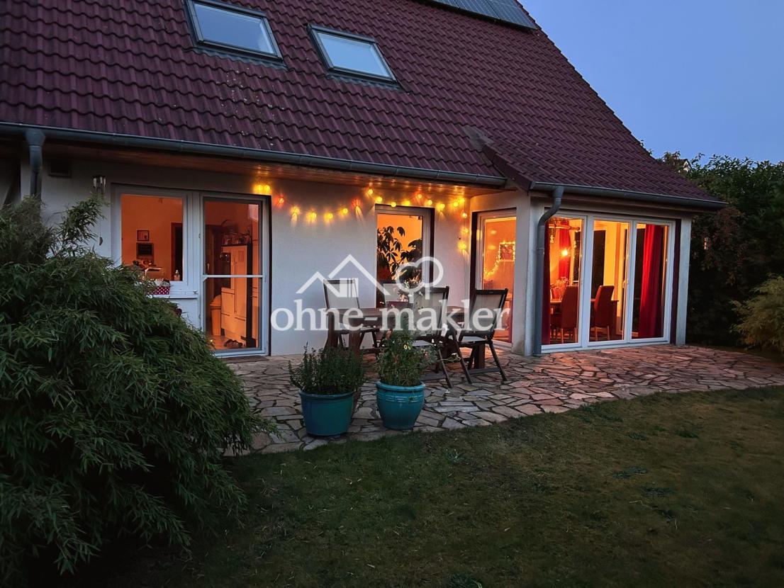 Terrasse mit Wintergarten