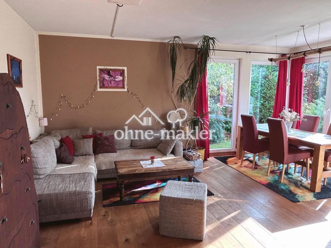 Wohn - und Esszimmer