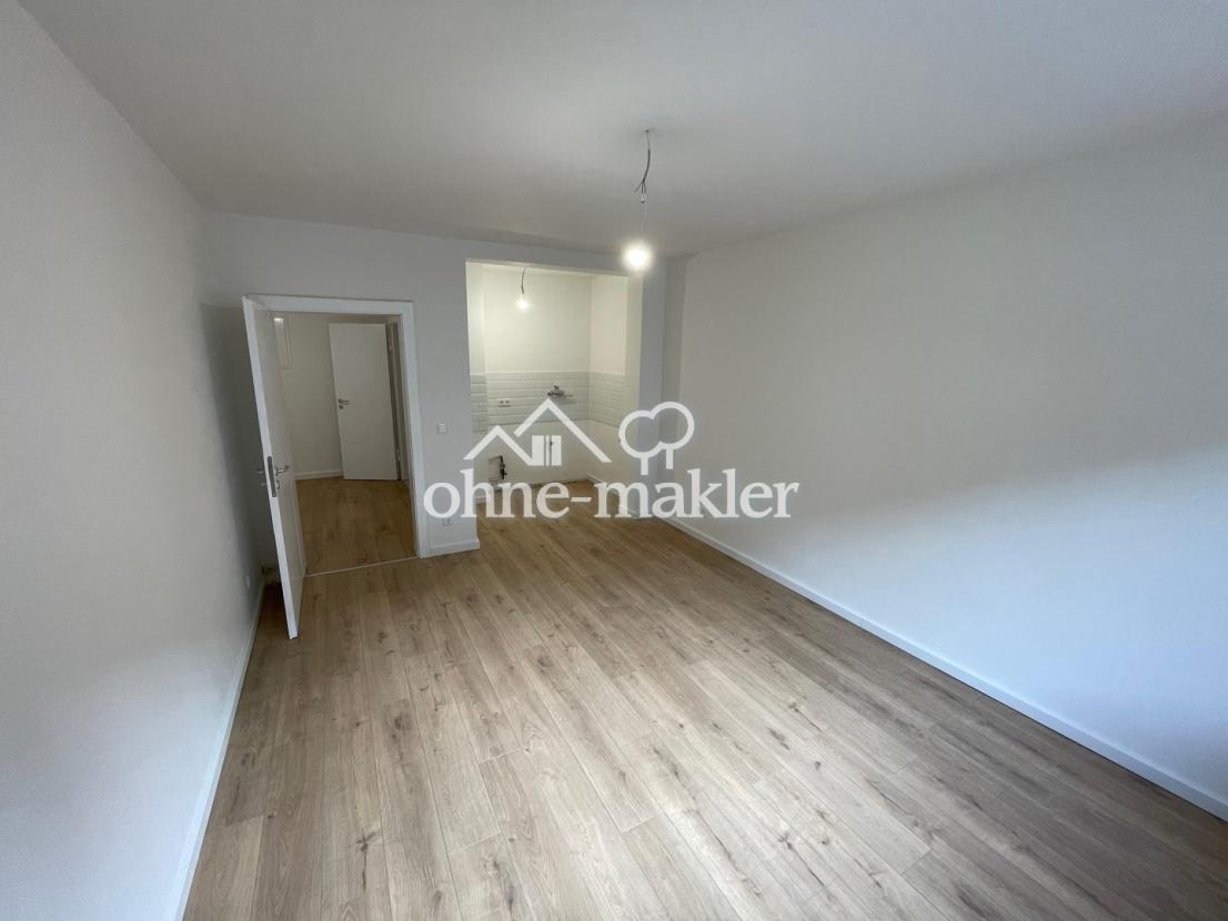 Wohnzimmer mit Küchennische