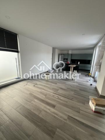 Wohnzimmer mit Küche