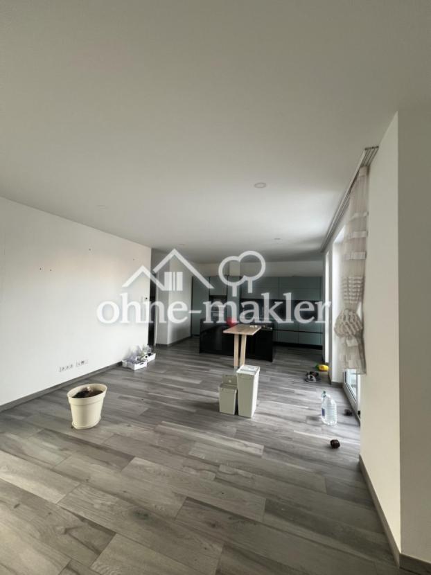 Wohnzimmer mit Küche