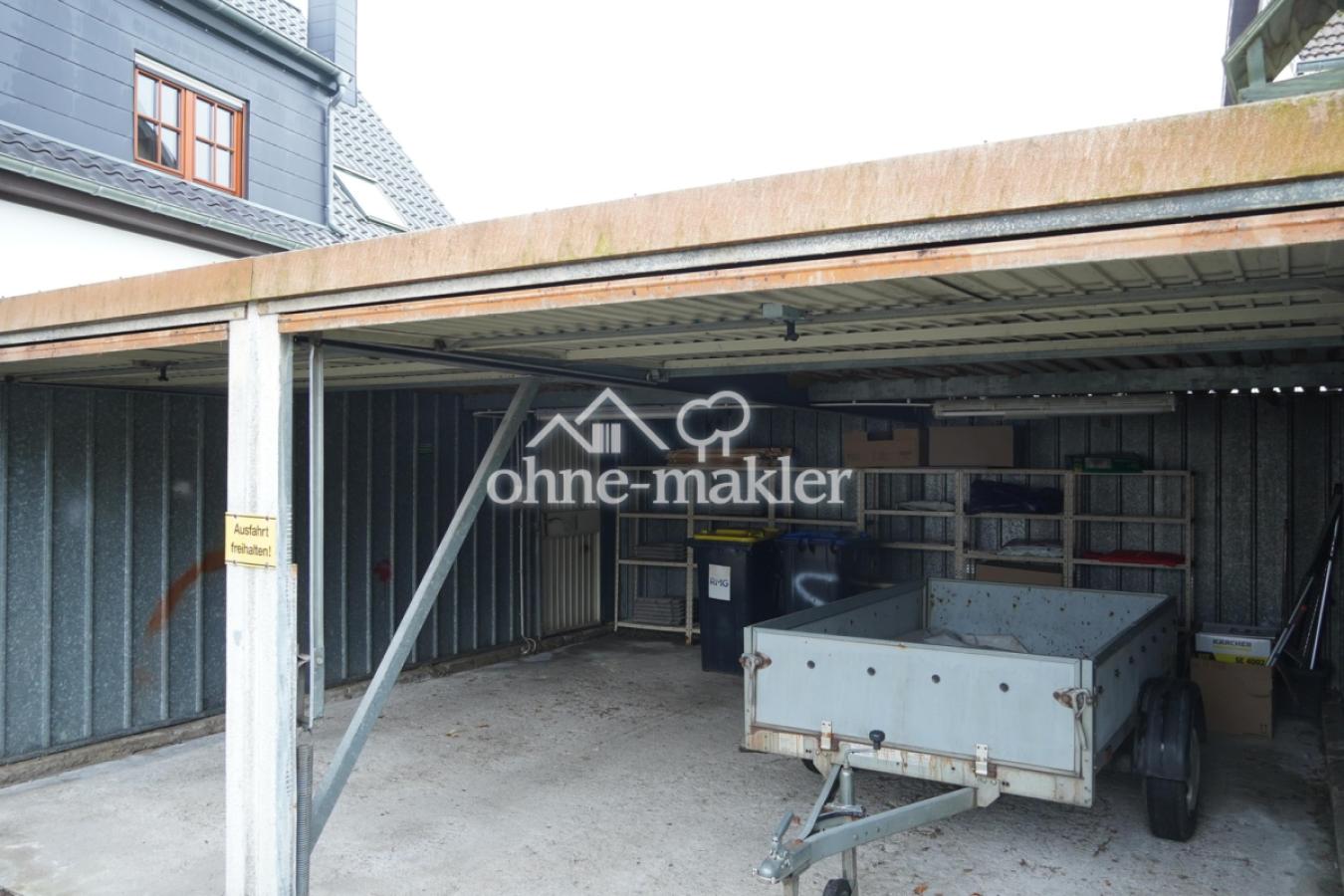Doppelgarage Außen